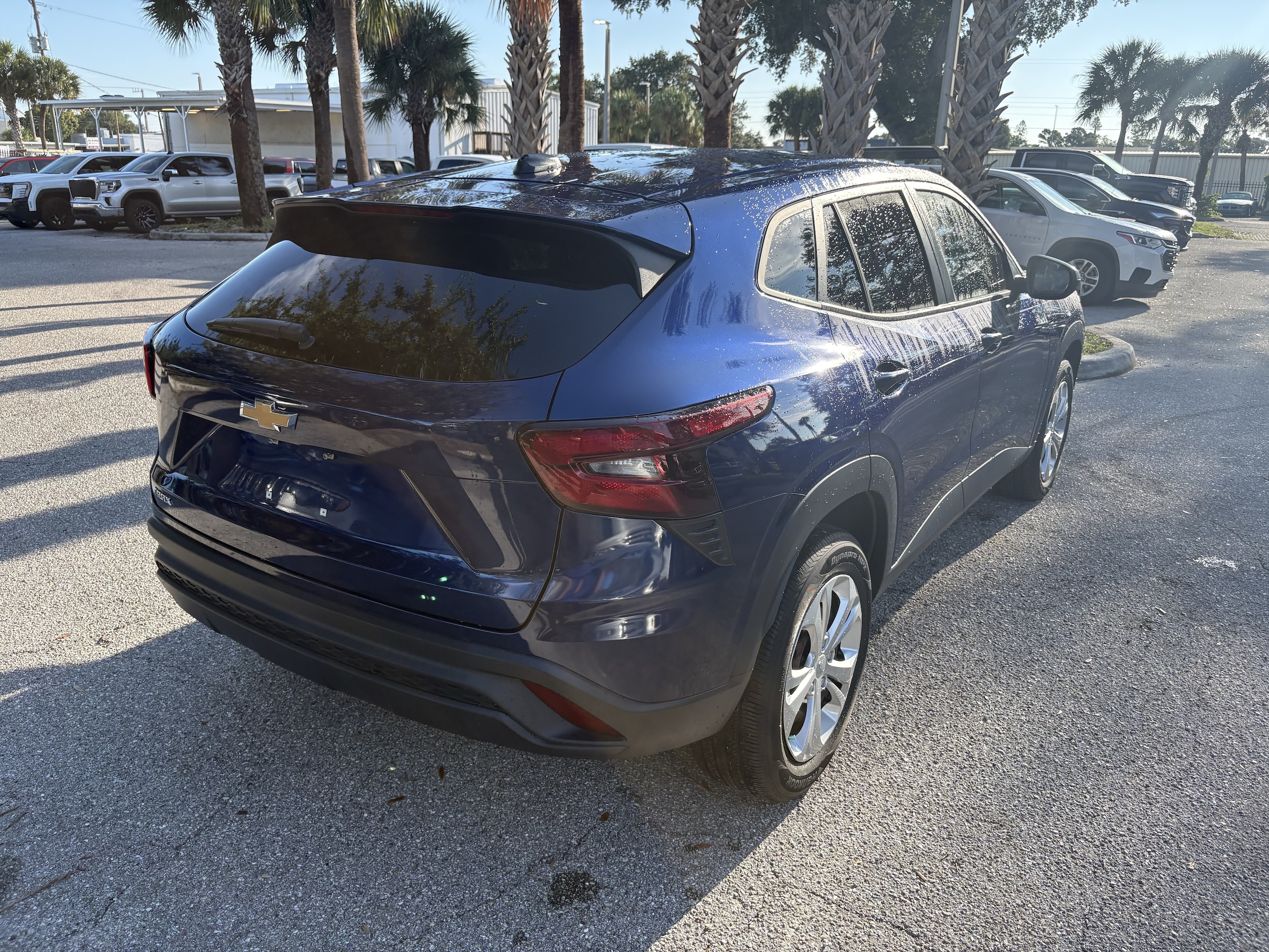 2024 Chevrolet Trax LS - Photo 7