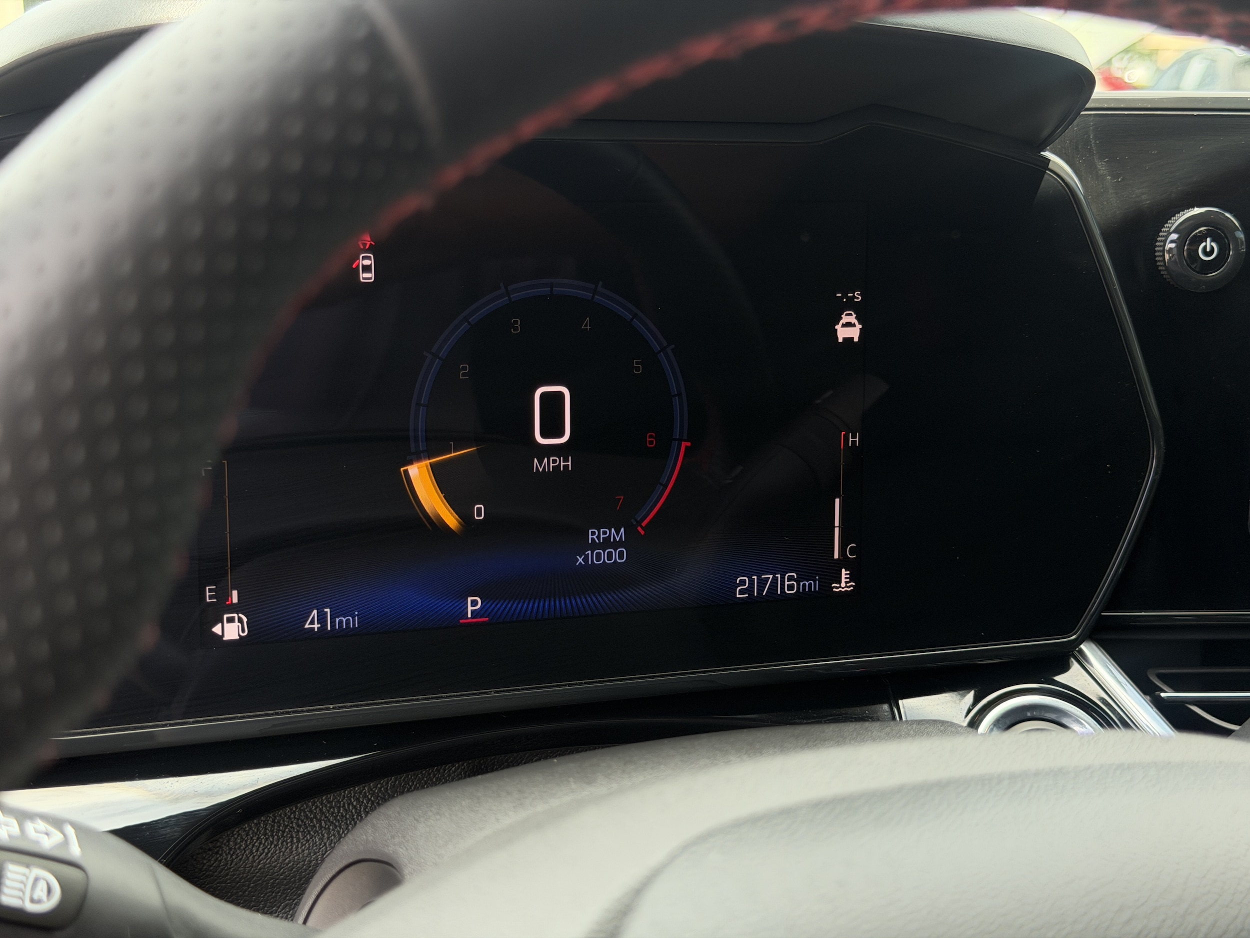 2024 Chevrolet Trax RS - Photo 31
