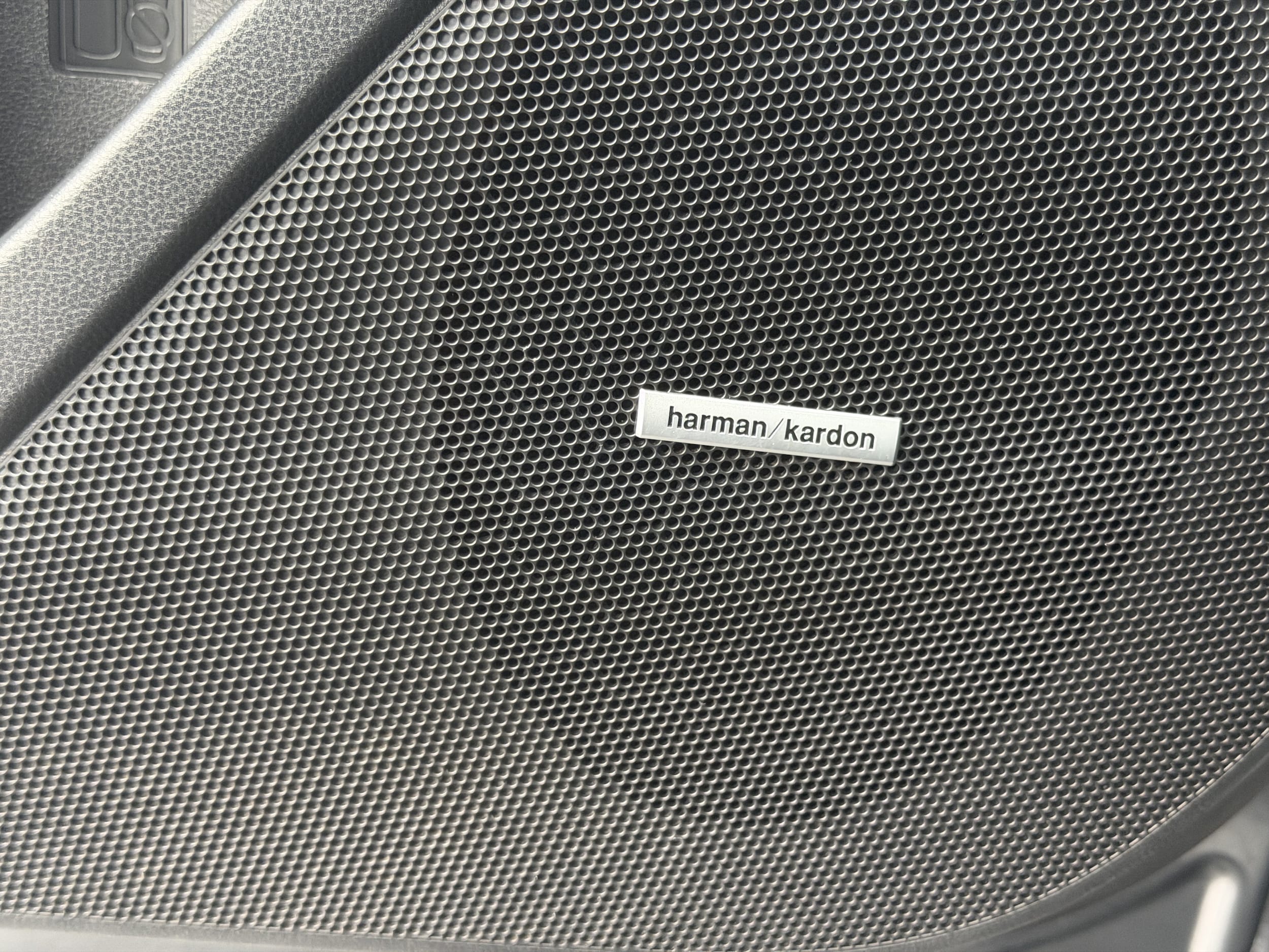 2022 Subaru Forester Limited - Photo 20