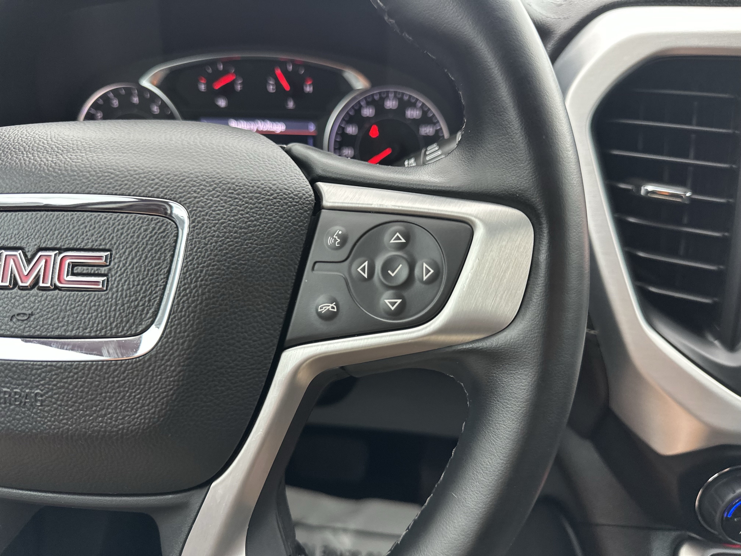 2023 GMC Acadia SLT - Photo 33