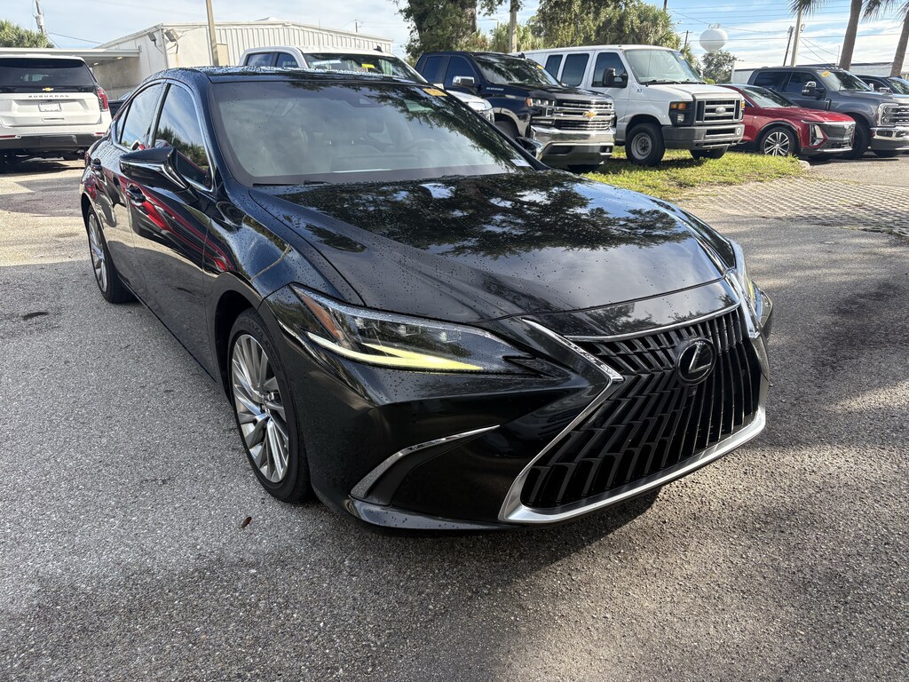 Used 2022 Lexus ES 350 Ultra Luxury Sedan
