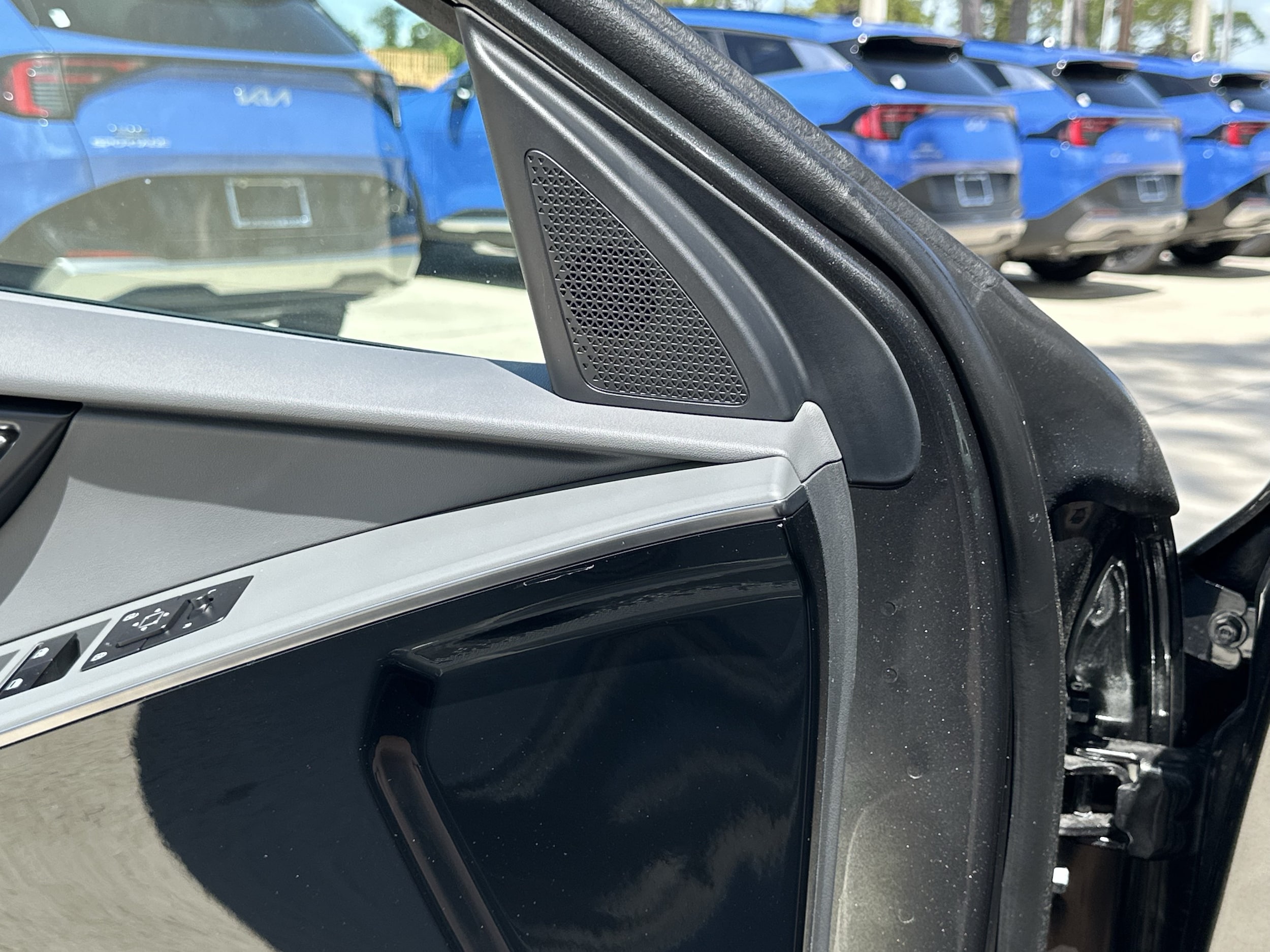 2026 Kia Niro EX - Photo 22