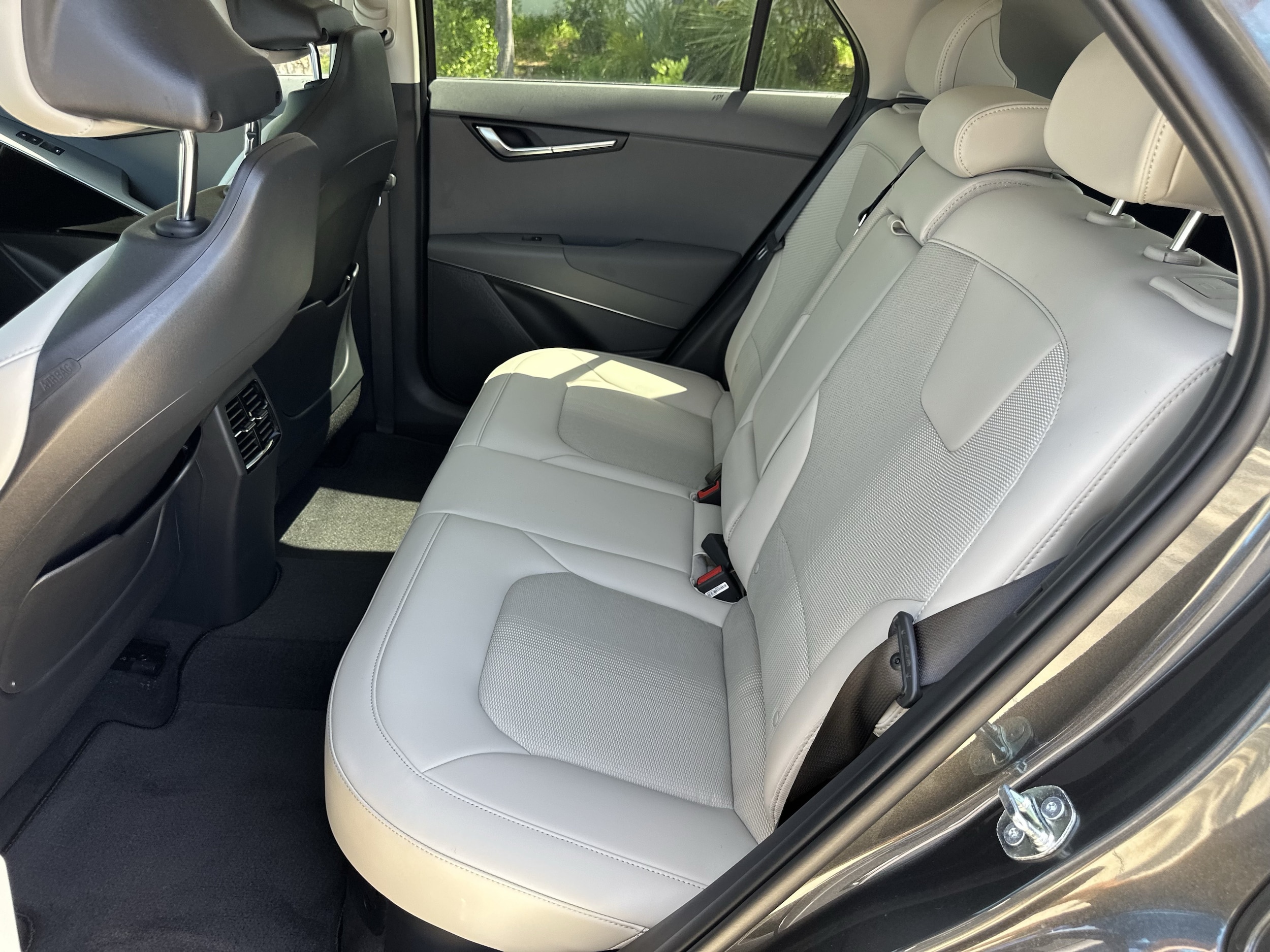 2026 Kia Niro EX - Photo 15