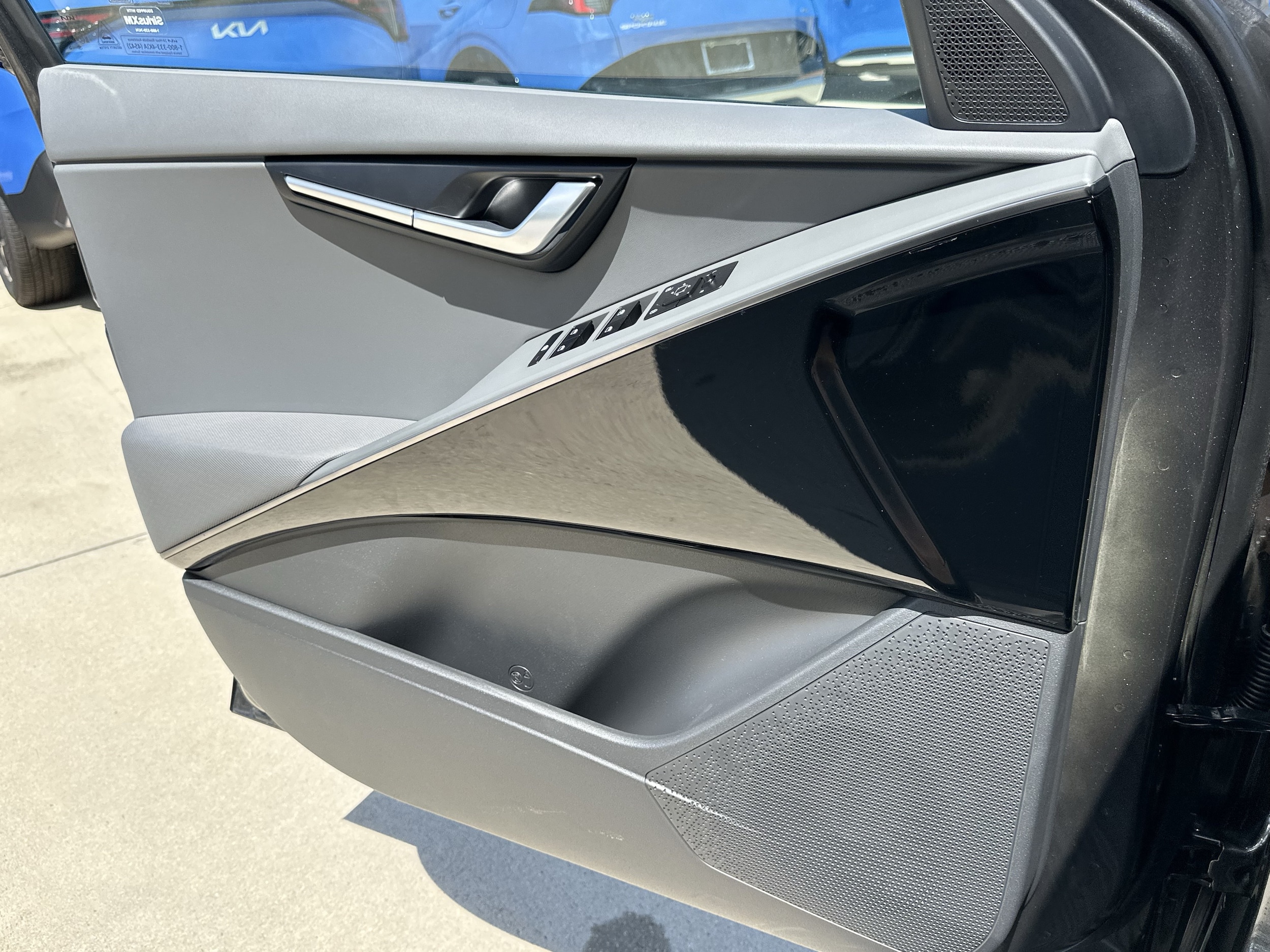 2026 Kia Niro EX - Photo 21