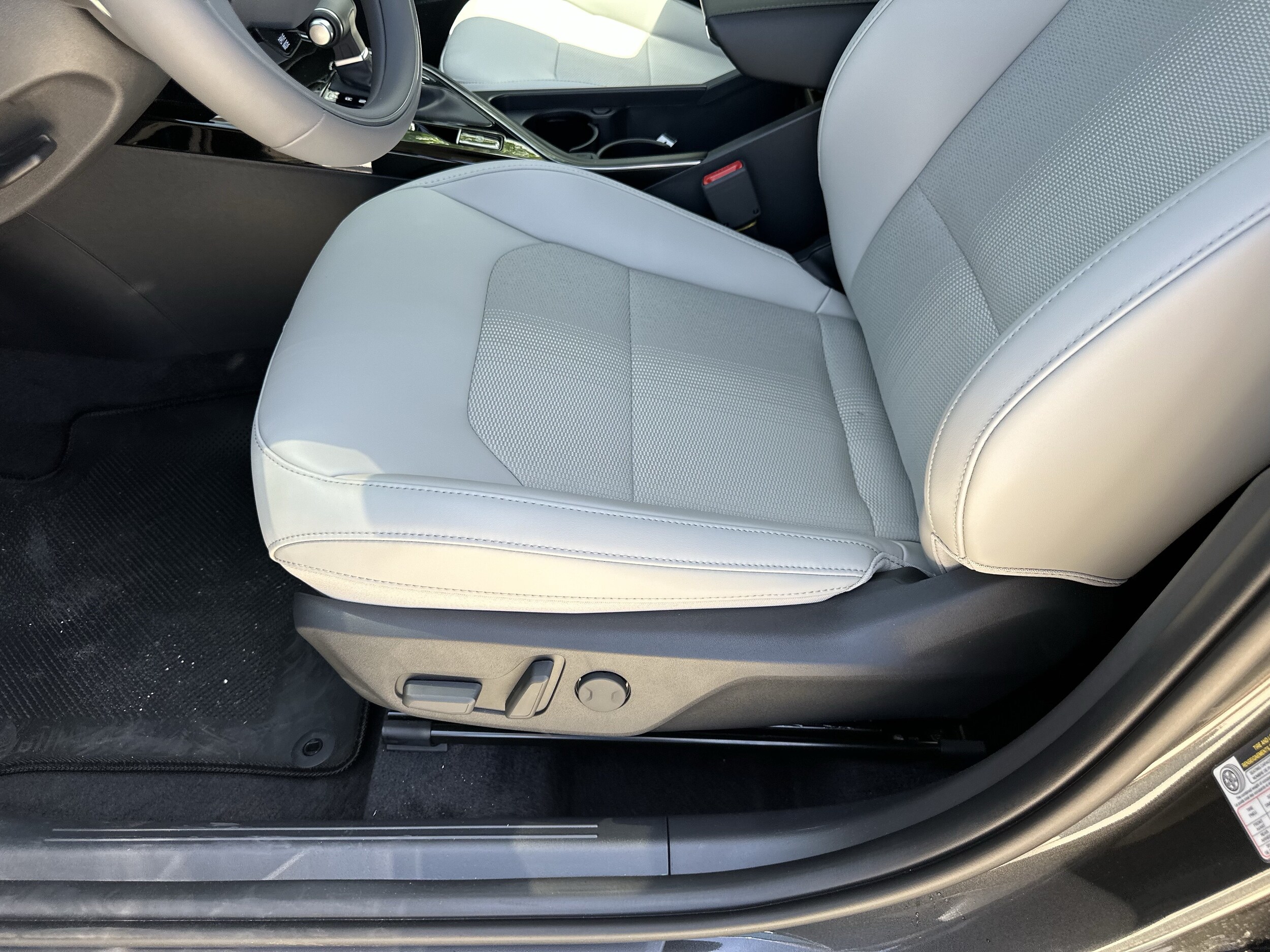 2026 Kia Niro EX - Photo 18