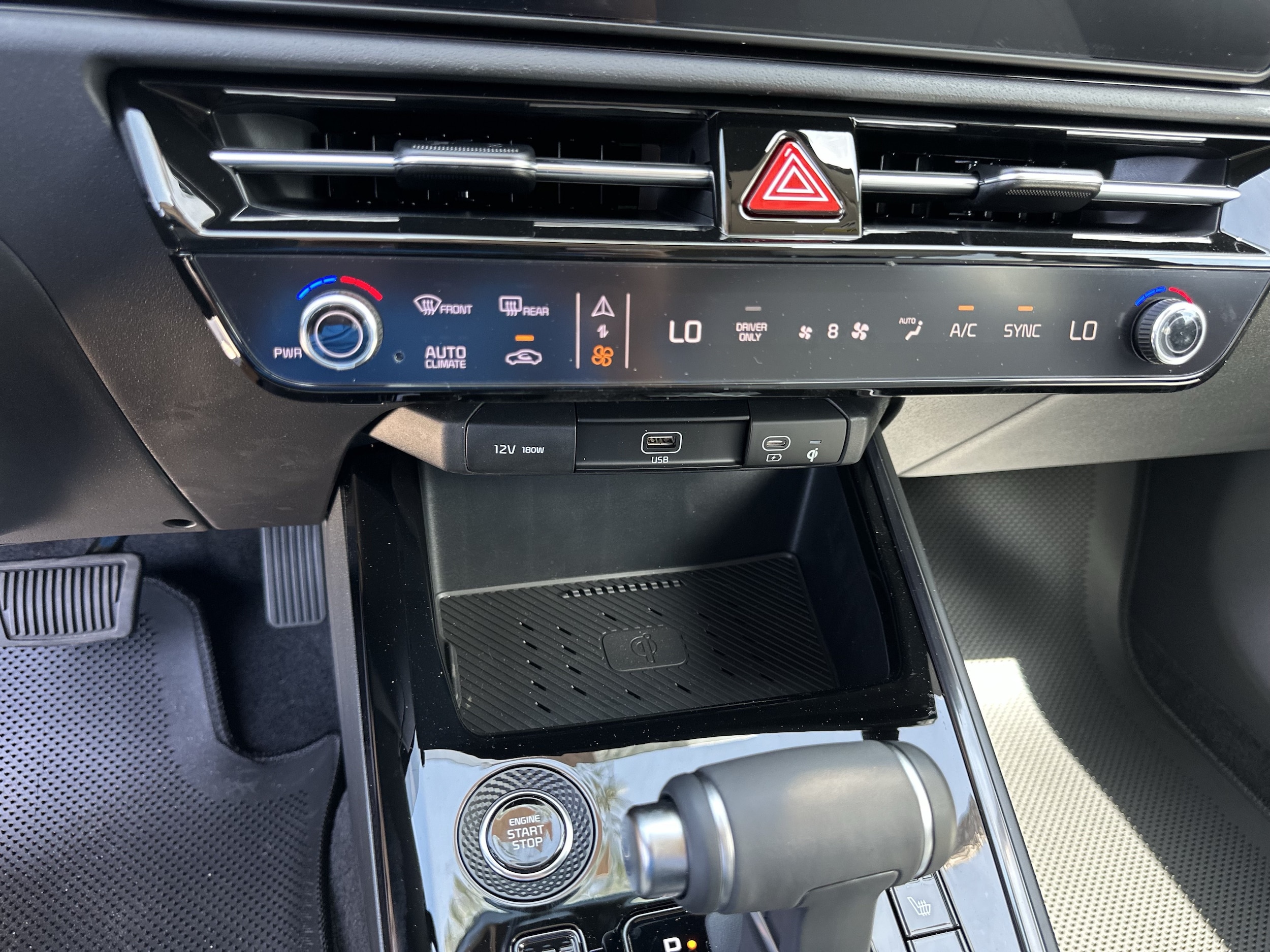 2026 Kia Niro EX - Photo 24