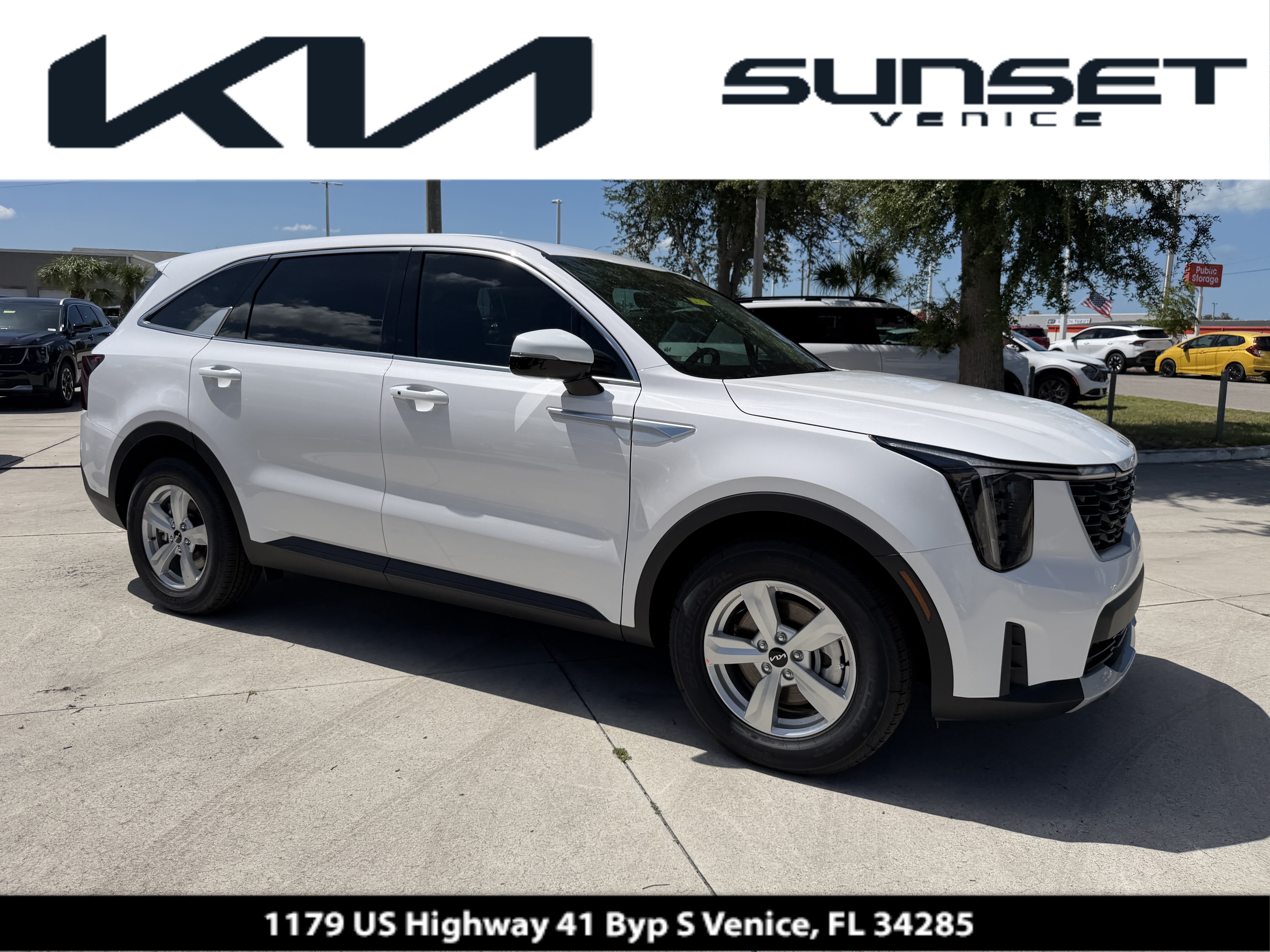 2026 Kia Sorento LX SUV