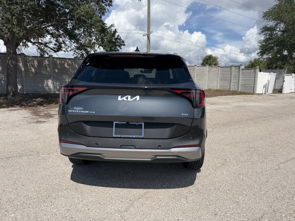 New 2027 Kia Sportage Hybrid EX SUV