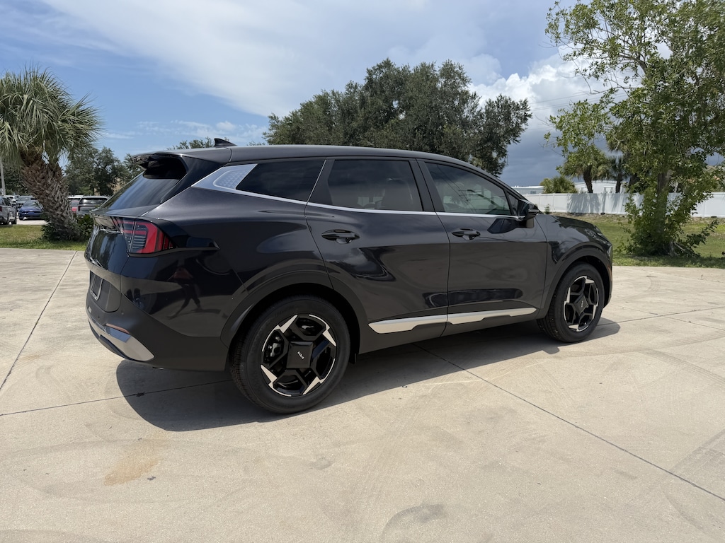 New 2026 Kia Sportage EX SUV