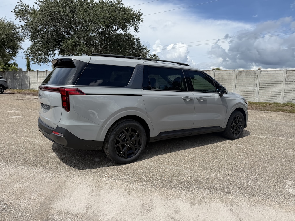 New 2027 Kia Carnival Hybrid EX Van Passenger Van