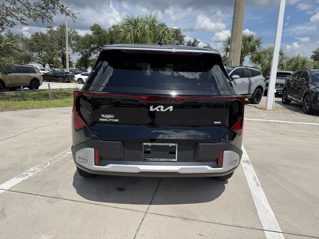 New 2027 Kia Seltos LX SUV