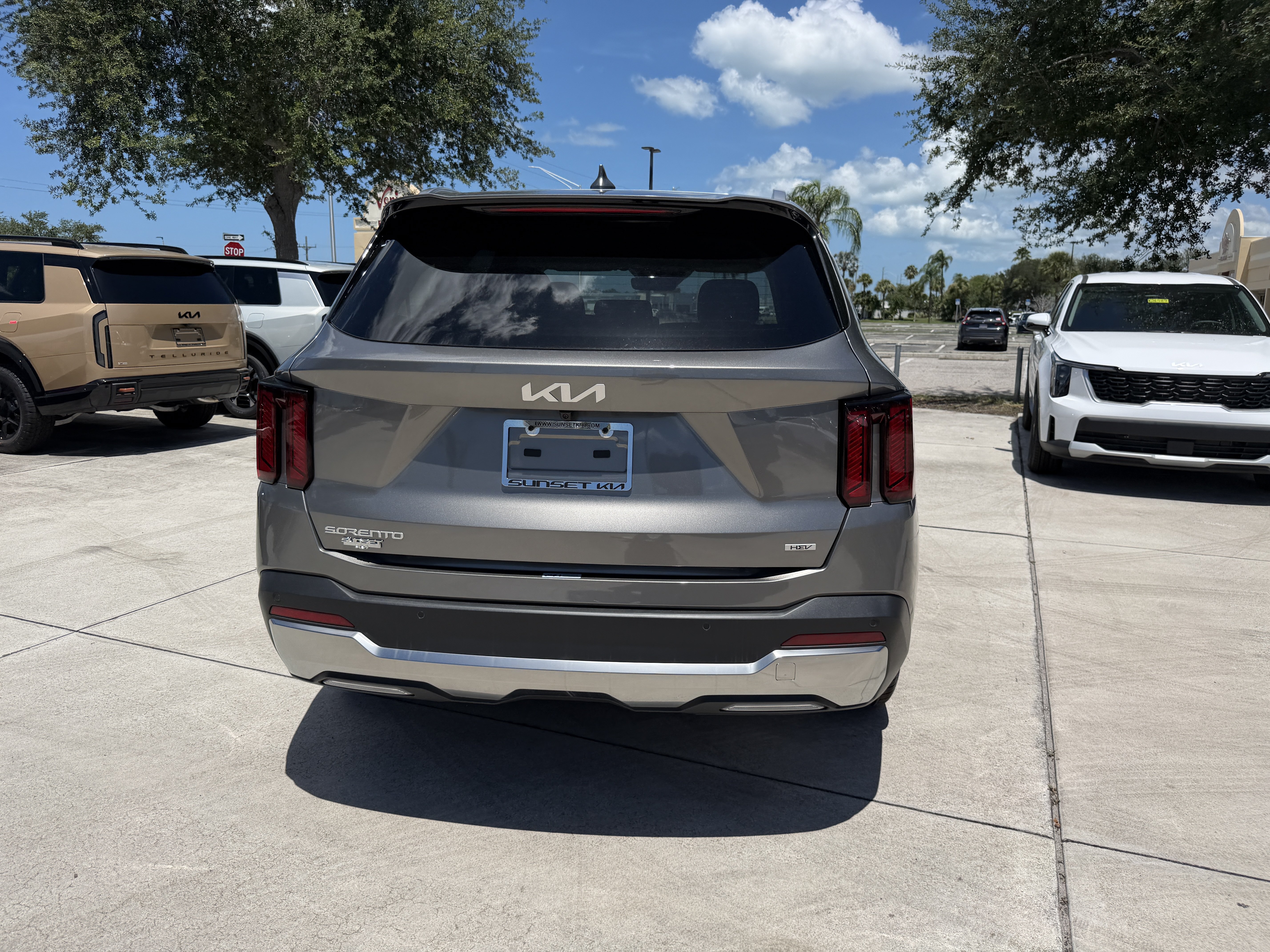 New 2026 Kia Sorento Hybrid EX SUV