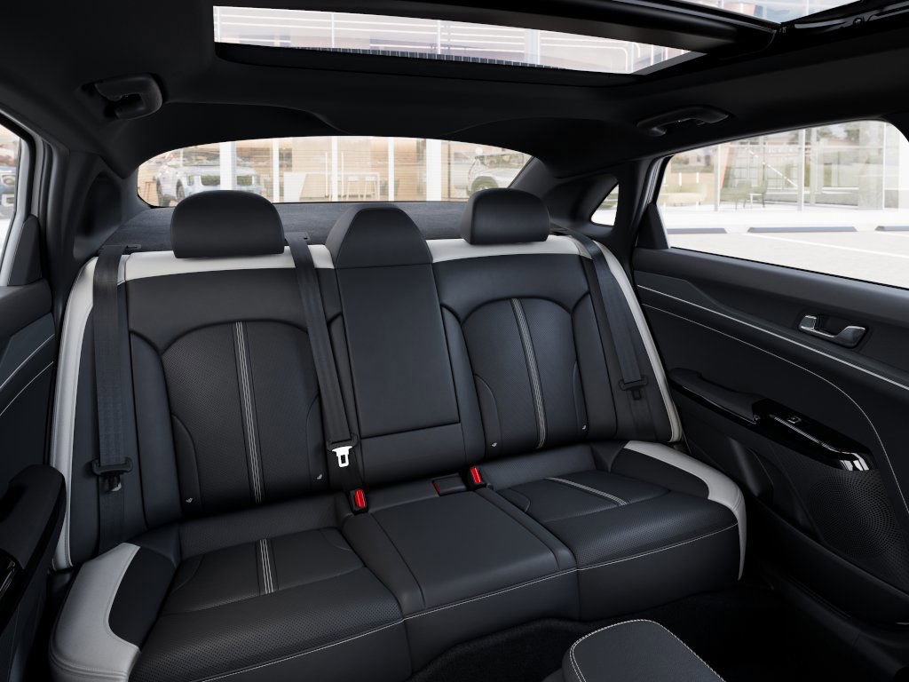 2026 Kia K5 GT-Line - Photo 16