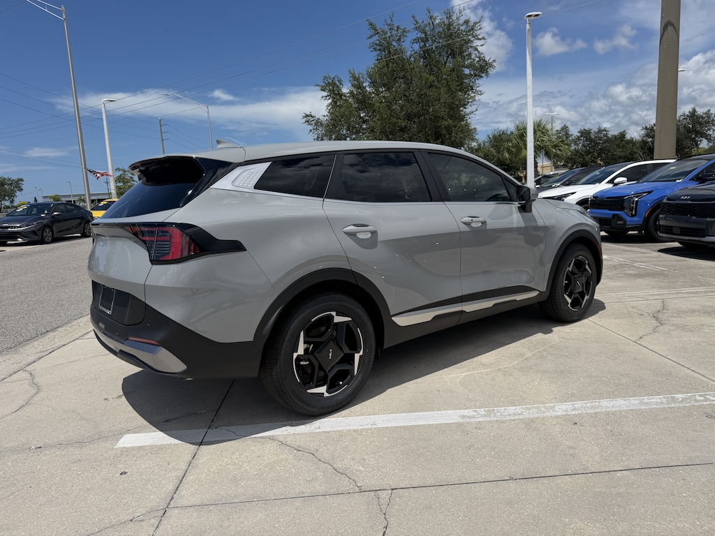 New 2026 Kia Sportage EX SUV