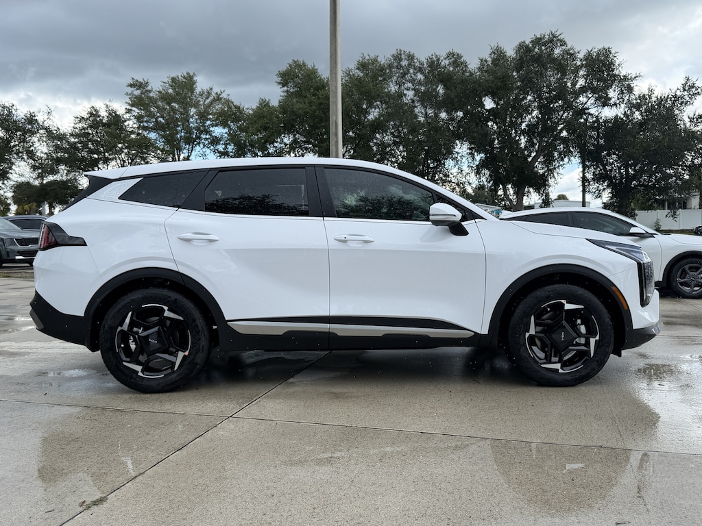 New 2027 Kia Sportage EX SUV
