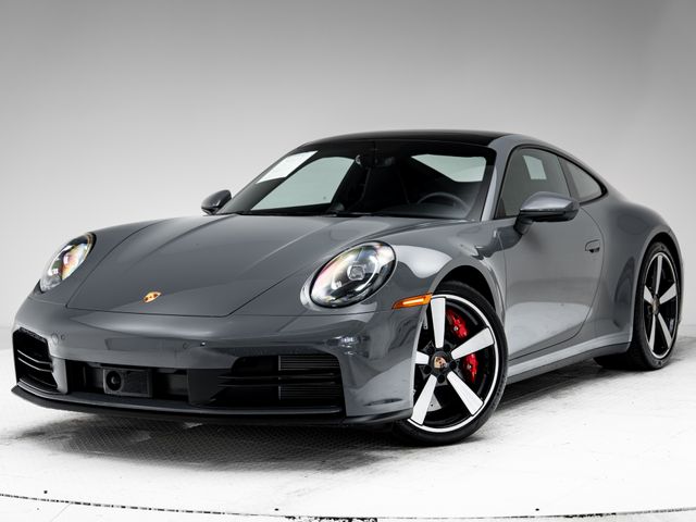 2025 Porsche 911