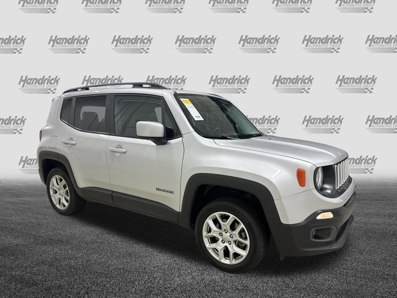 Used 2017 Jeep Renegade Latitude with VIN ZACCJBBB0HPG31602 for sale in Kansas City