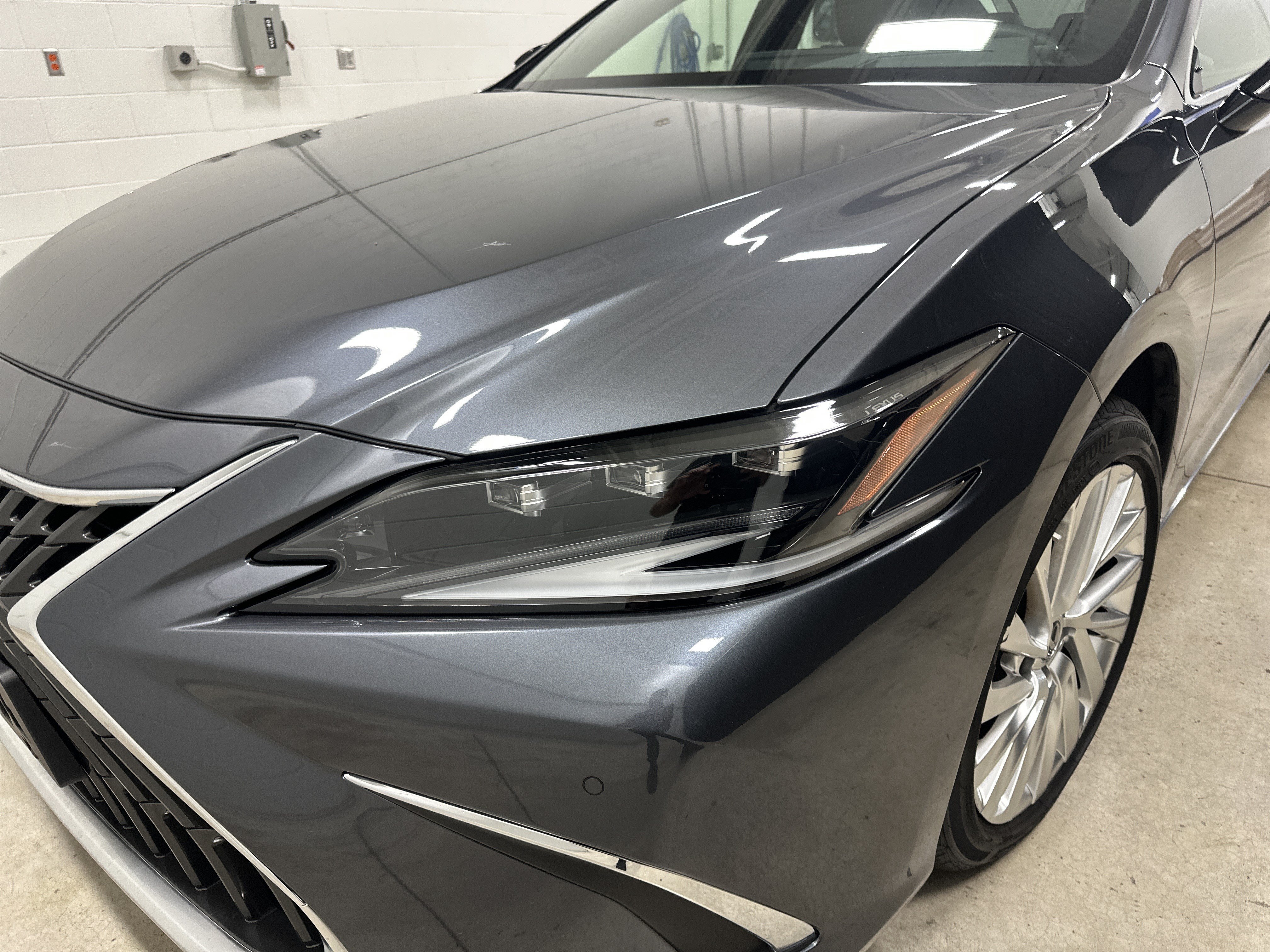 Used 2024 Lexus ES ES 300h Ultra Luxury Sedan