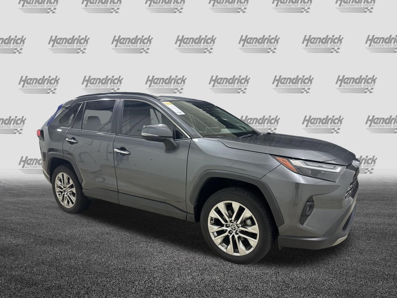 Used 2022 Toyota RAV4 Limited with VIN 2T3N1RFV7NC257185 for sale in Kansas City