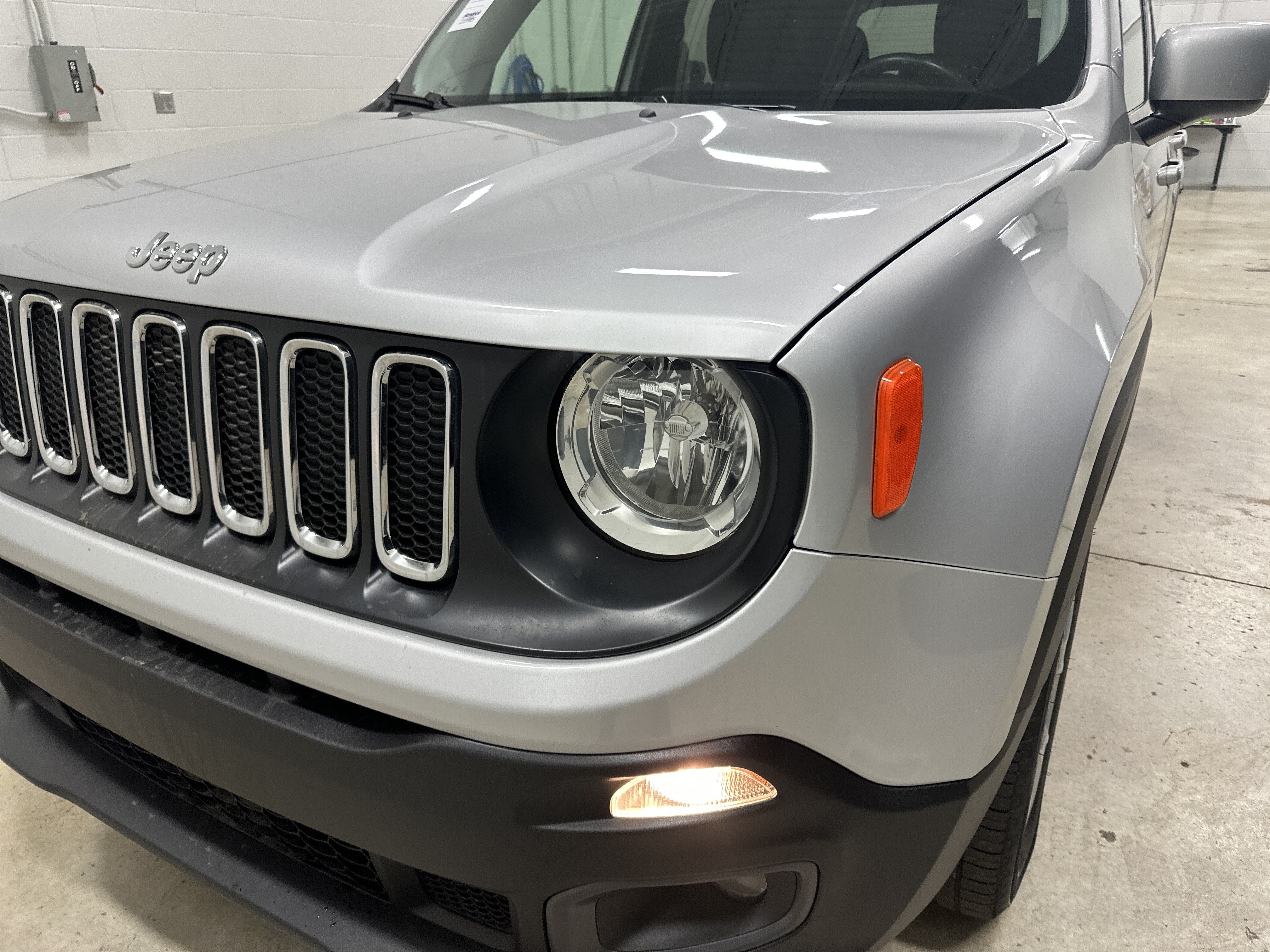 Used 2017 Jeep Renegade Latitude SUV