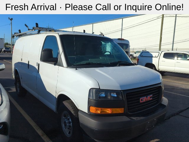 2022 GMC Savana Cargo
