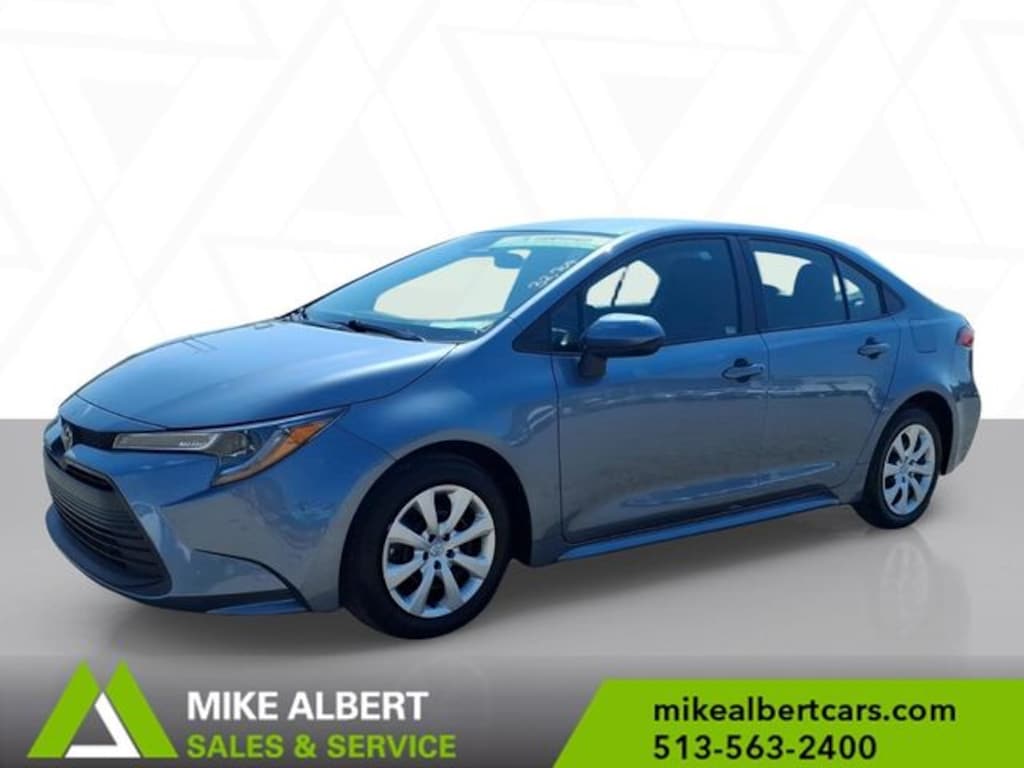 Used 2025 Toyota Corolla LE Sedan