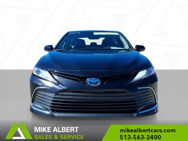 Used 2022 Toyota Camry Hybrid XLE Sedan