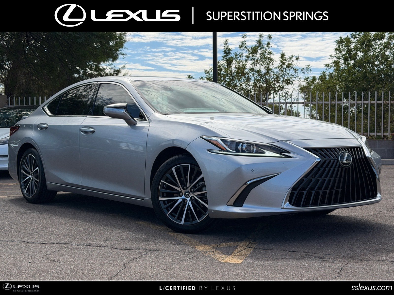 2025 LEXUS ES 300h Base Sedan