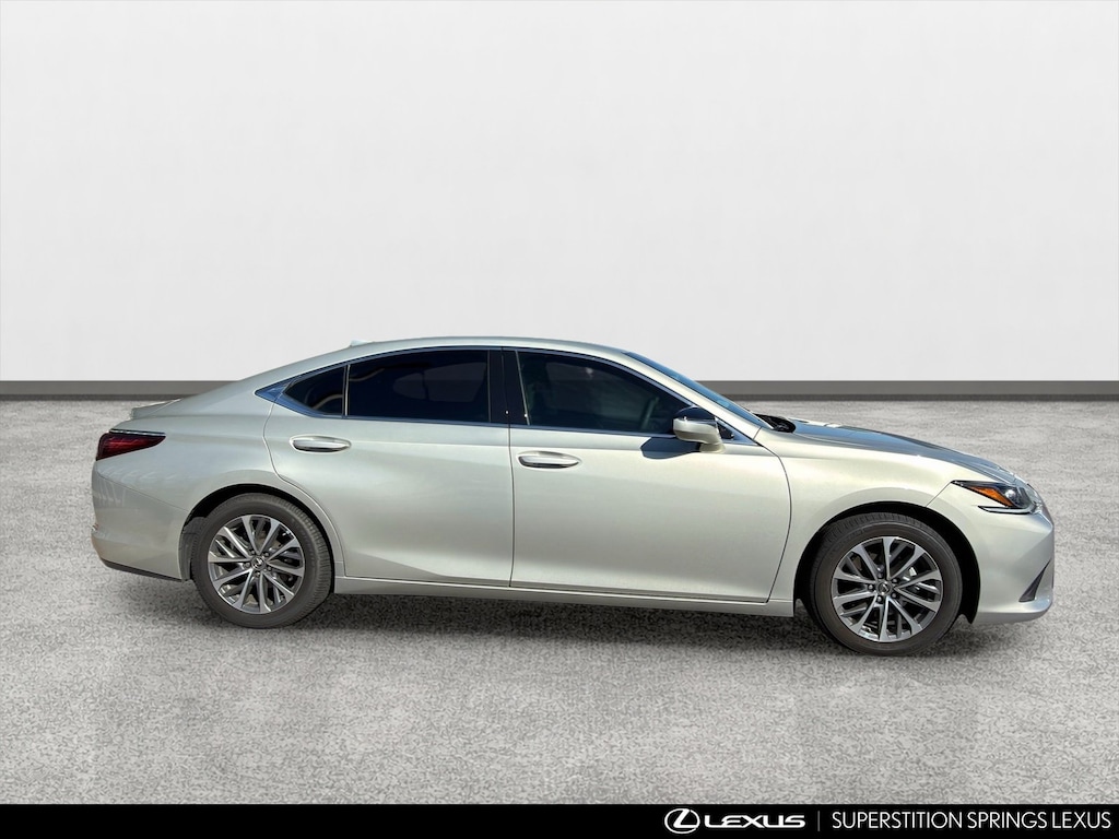 Used 2022 Lexus ES 350 Sedan