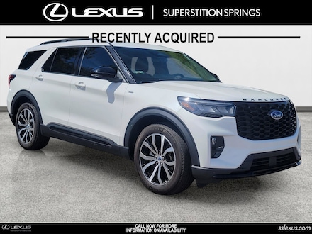 2025 Ford Explorer ST-Line SUV