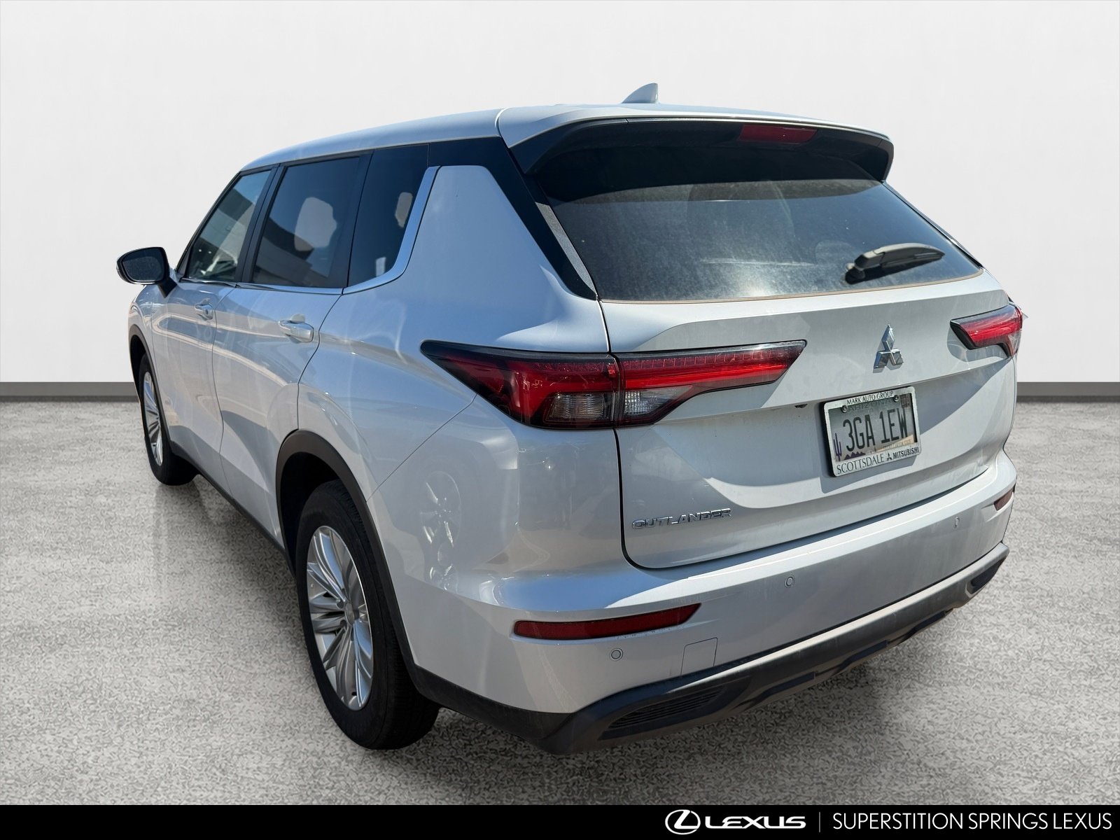 Used 2024 Mitsubishi Outlander ES SUV