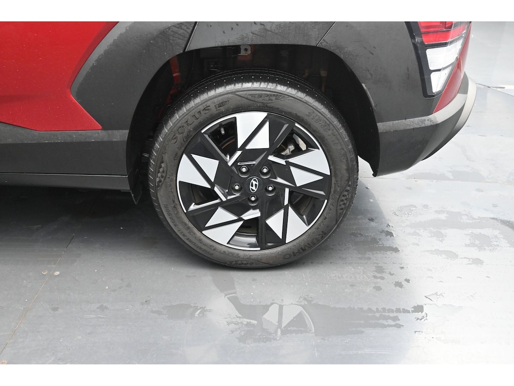 Used 2024 Hyundai Kona SEL Sport Utility