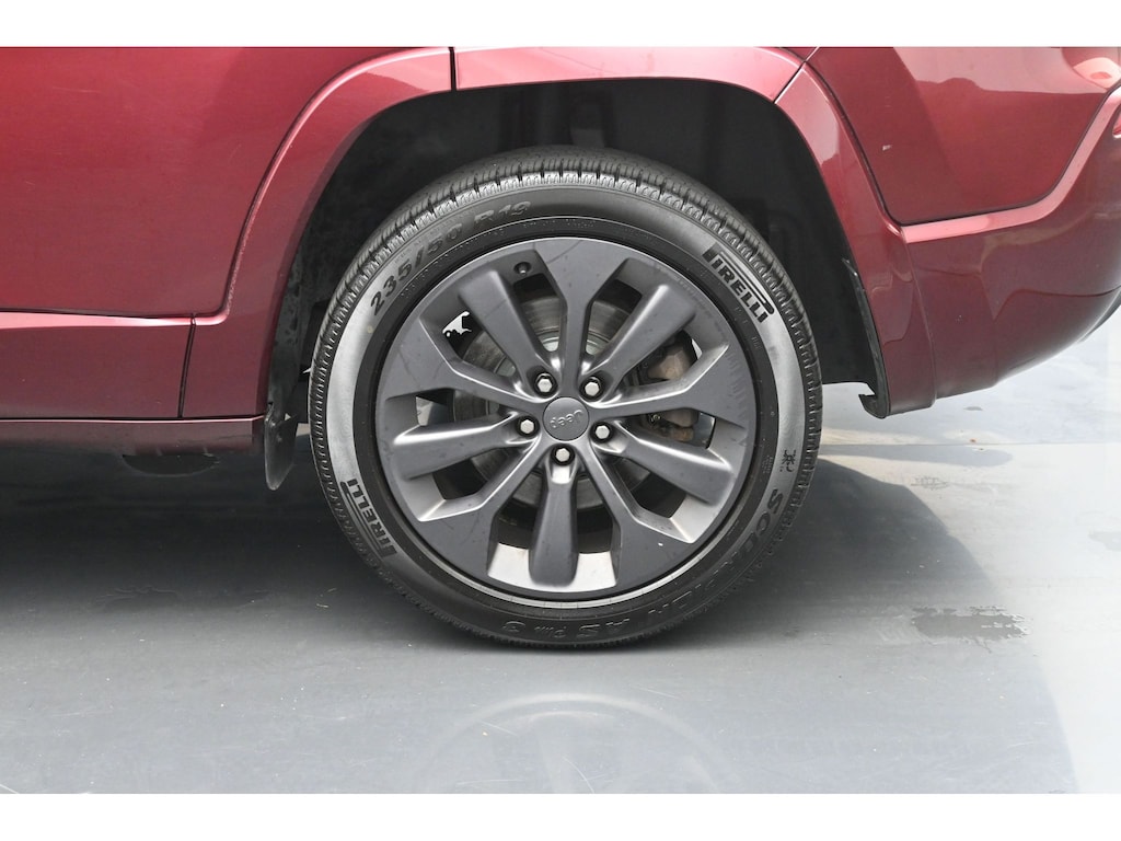 Used 2019 Jeep Cherokee High Altitude Sport Utility