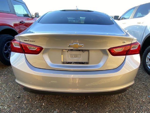 Used 2017 Chevrolet Malibu LT w/1LT Sedan