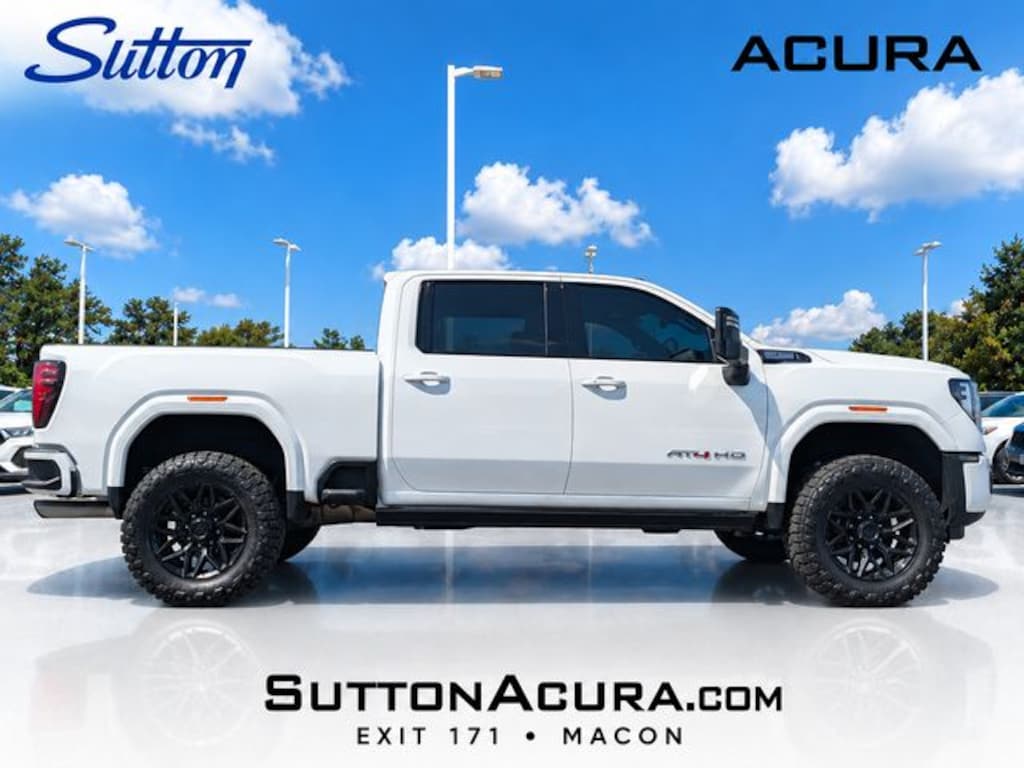 Used 2024 GMC Sierra 2500HD AT4 Truck