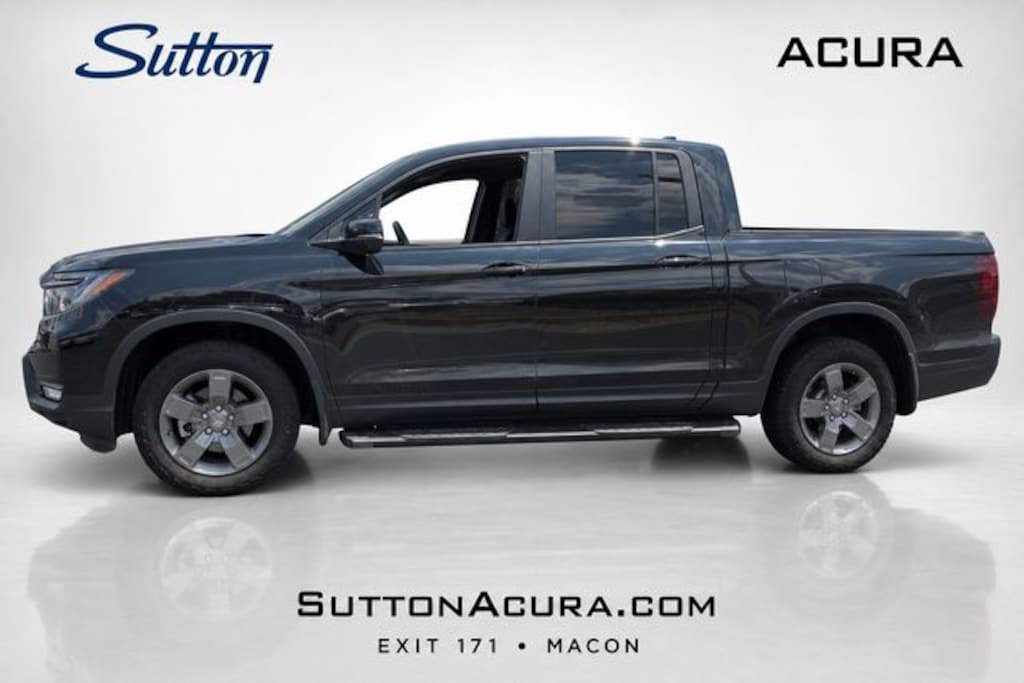 Used 2025 Honda Ridgeline TrailSport Truck