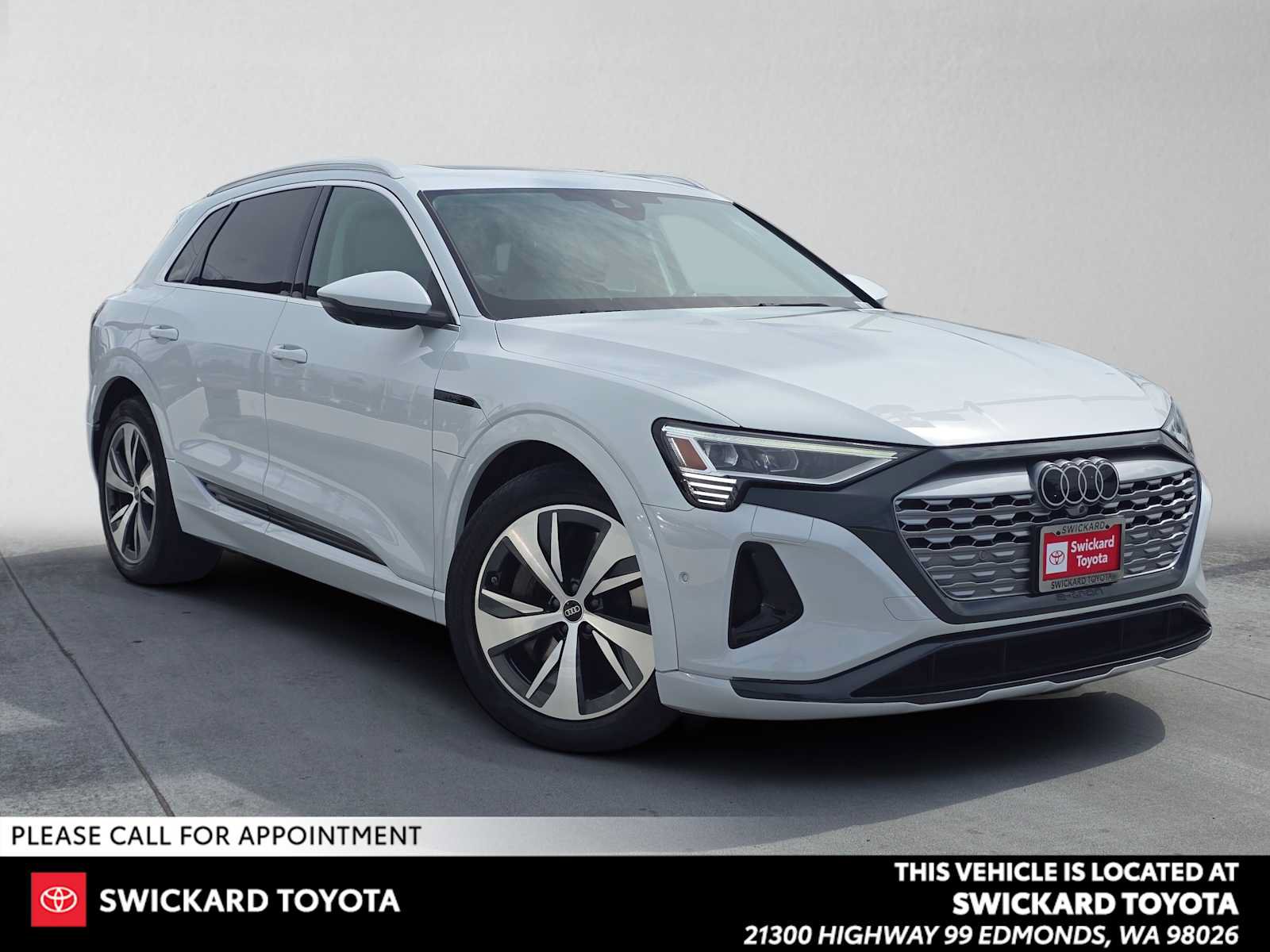 2024 Audi Q8 e-tron