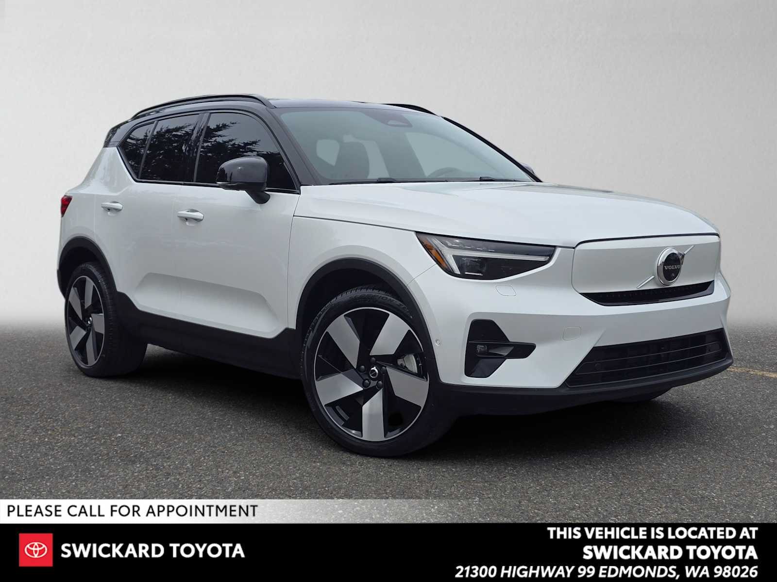 2023 Volvo XC40 Ultimate
