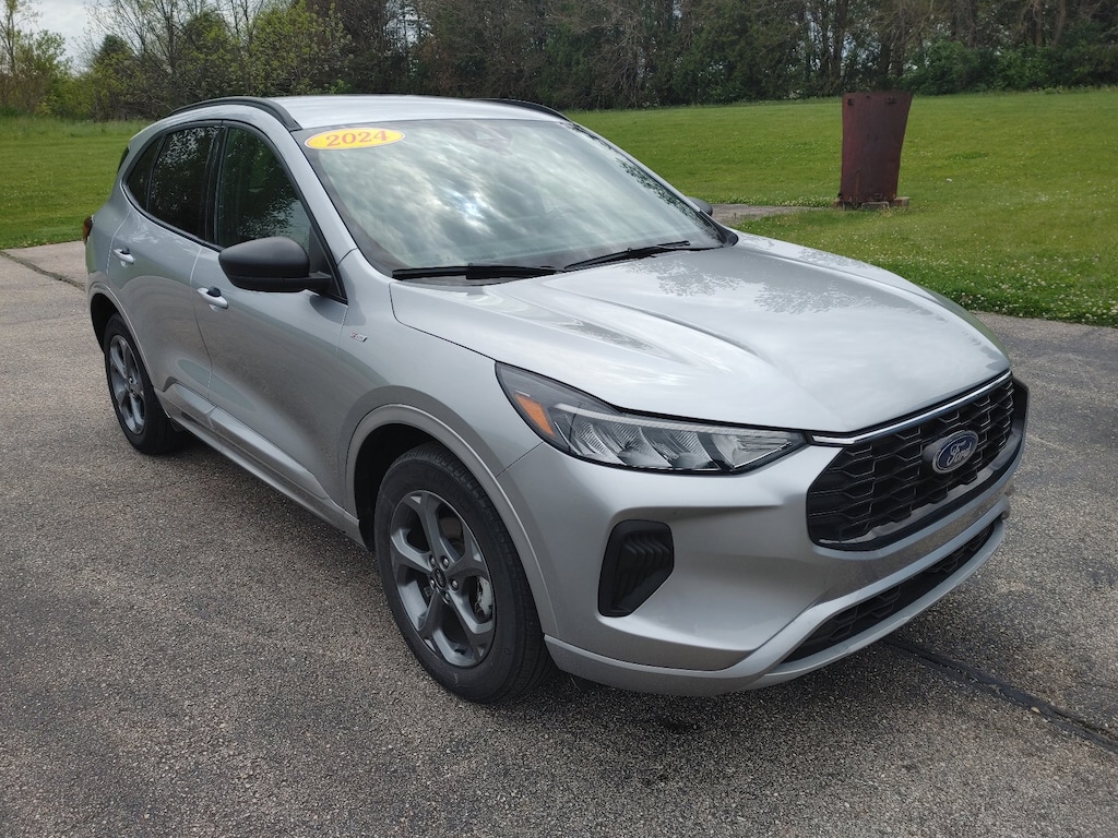 Used 2024 Ford Escape ST-Line SUV