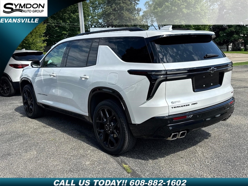 Used 2024 Chevrolet Traverse RS SUV