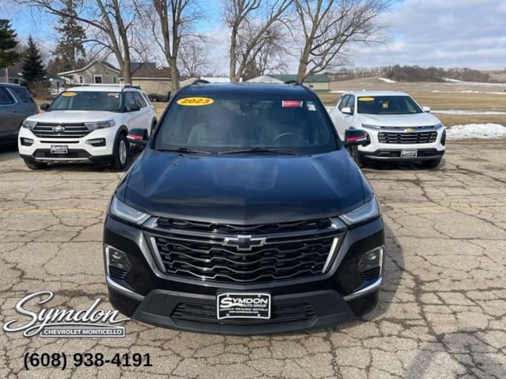 Used 2023 Chevrolet Traverse Premier SUV