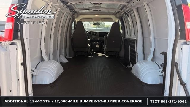 2026 Chevrolet Express Cargo Work Van - Photo 9