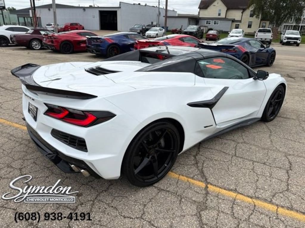 Used 2025 Chevrolet Corvette E-Ray 2LZ Performance