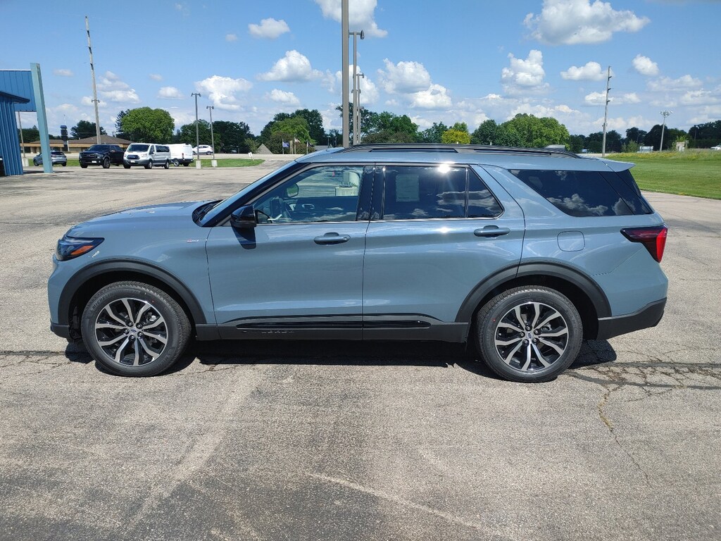 New 2026 Ford Explorer ST-Line SUV