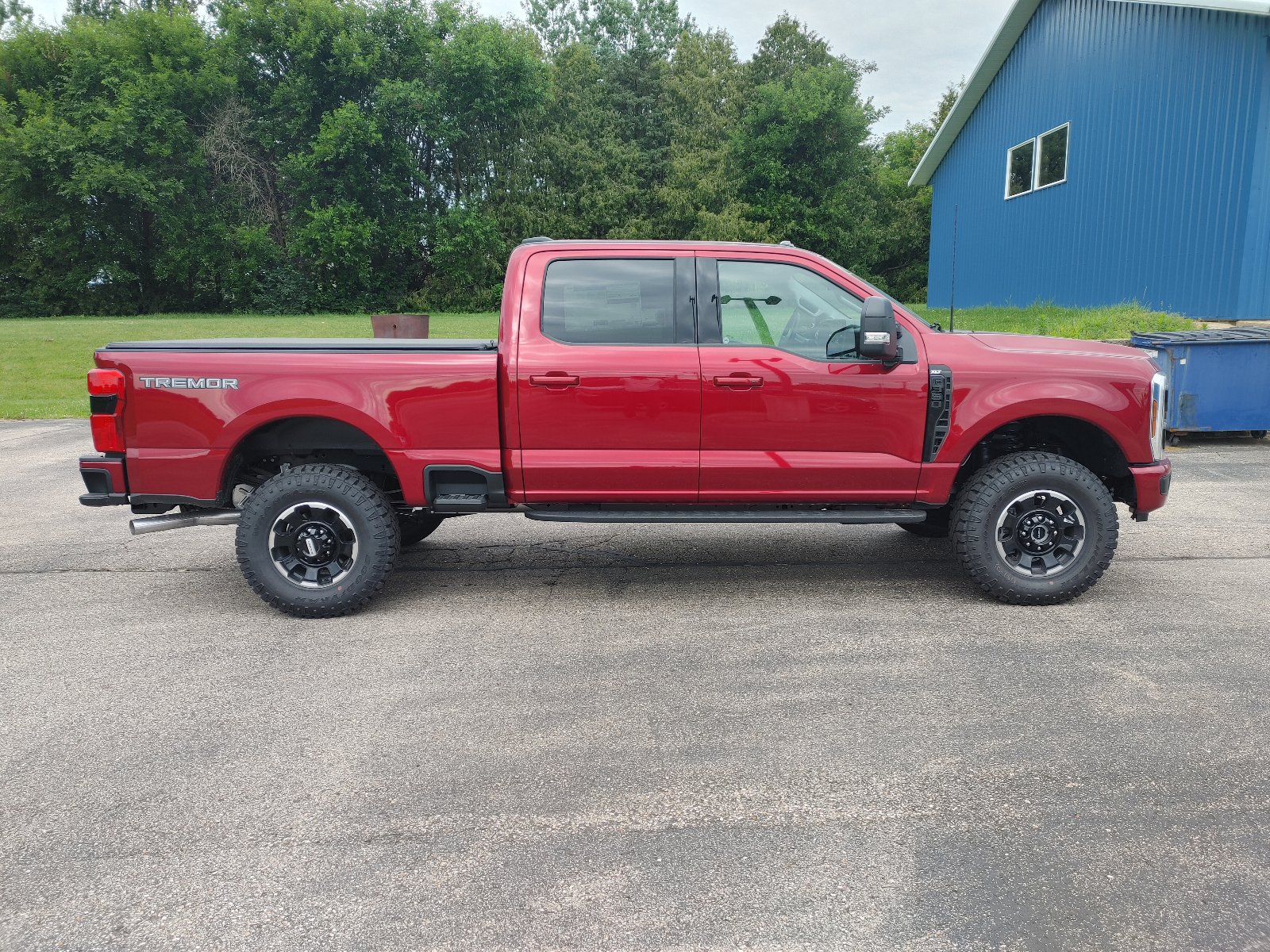 2026 Ford F-350 Super Duty XLT - Photo 8