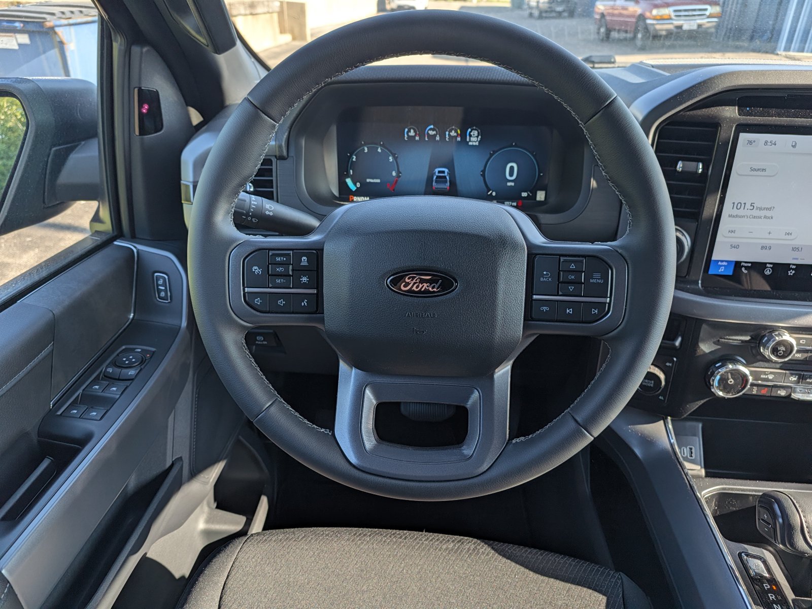 2026 Ford F-150 XLT - Photo 12