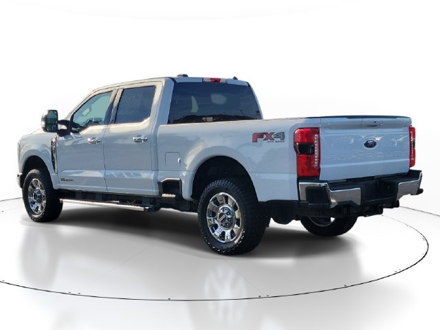 Certified 2025 Ford F-250SD Lariat Truck