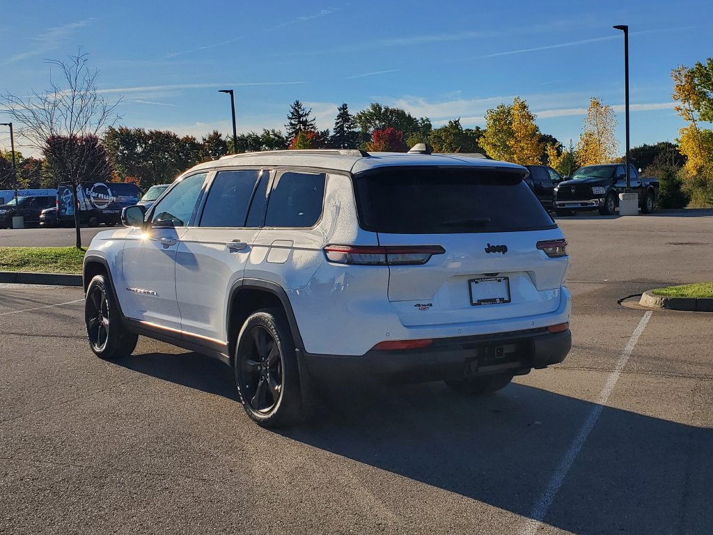 Used 2023 Jeep Grand Cherokee L Altitude SUV