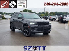 Used 2023 Jeep Grand Cherokee Altitude X SUV for sale in White Lake, MI