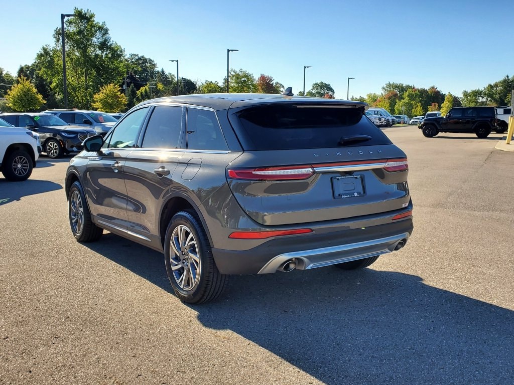 Used 2025 Lincoln Corsair Premiere SUV